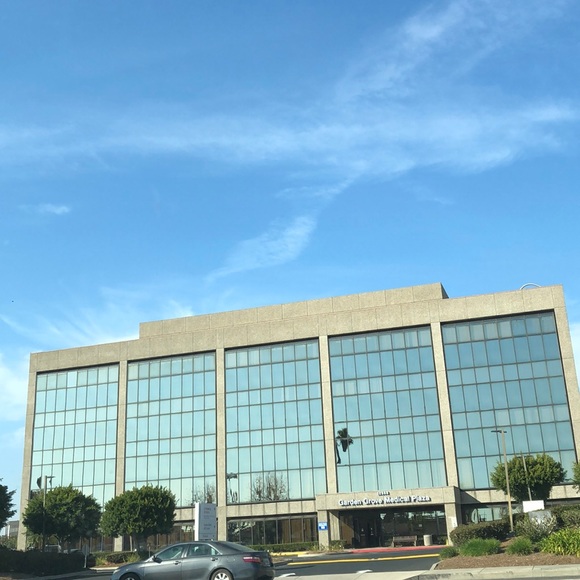 Meet your Posher, Ruby - Picture 1 of 1